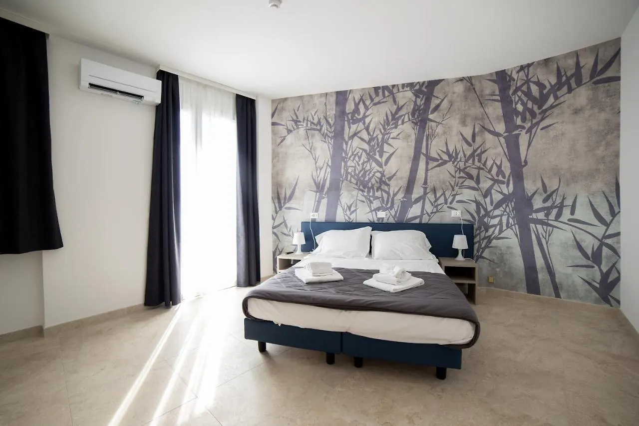 Aparthotel Residence Molino - Holiday Apartments Manerba del Garda